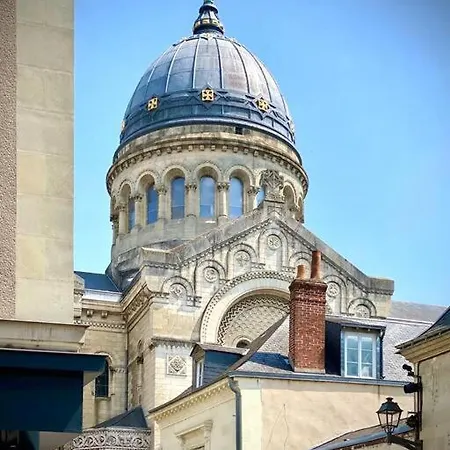 Appartement - Grand - Centre Parking Gratuit *