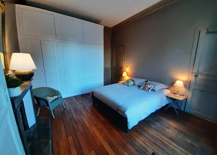 - Grand - Centre Parking Gratuit * 图尔