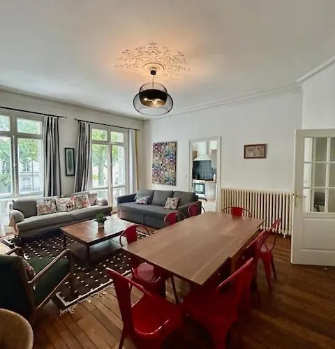 Appartement - Grand - Centre Parking Gratuit *