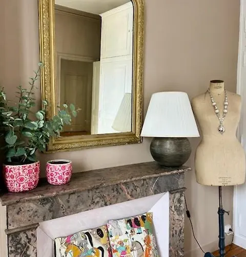 - Grand - Centre Parking Gratuit * 图尔